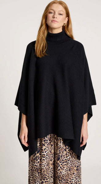 Samira Poncho