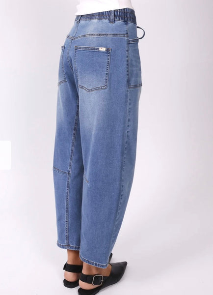 Leo Barrel Jean